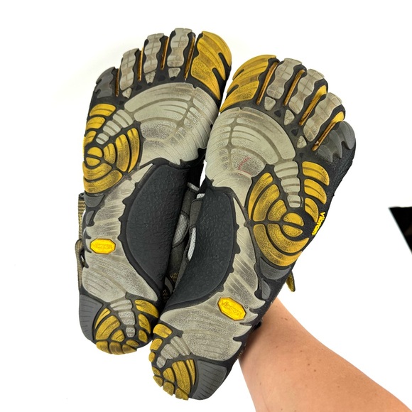 Sold - Picture 4 of 6